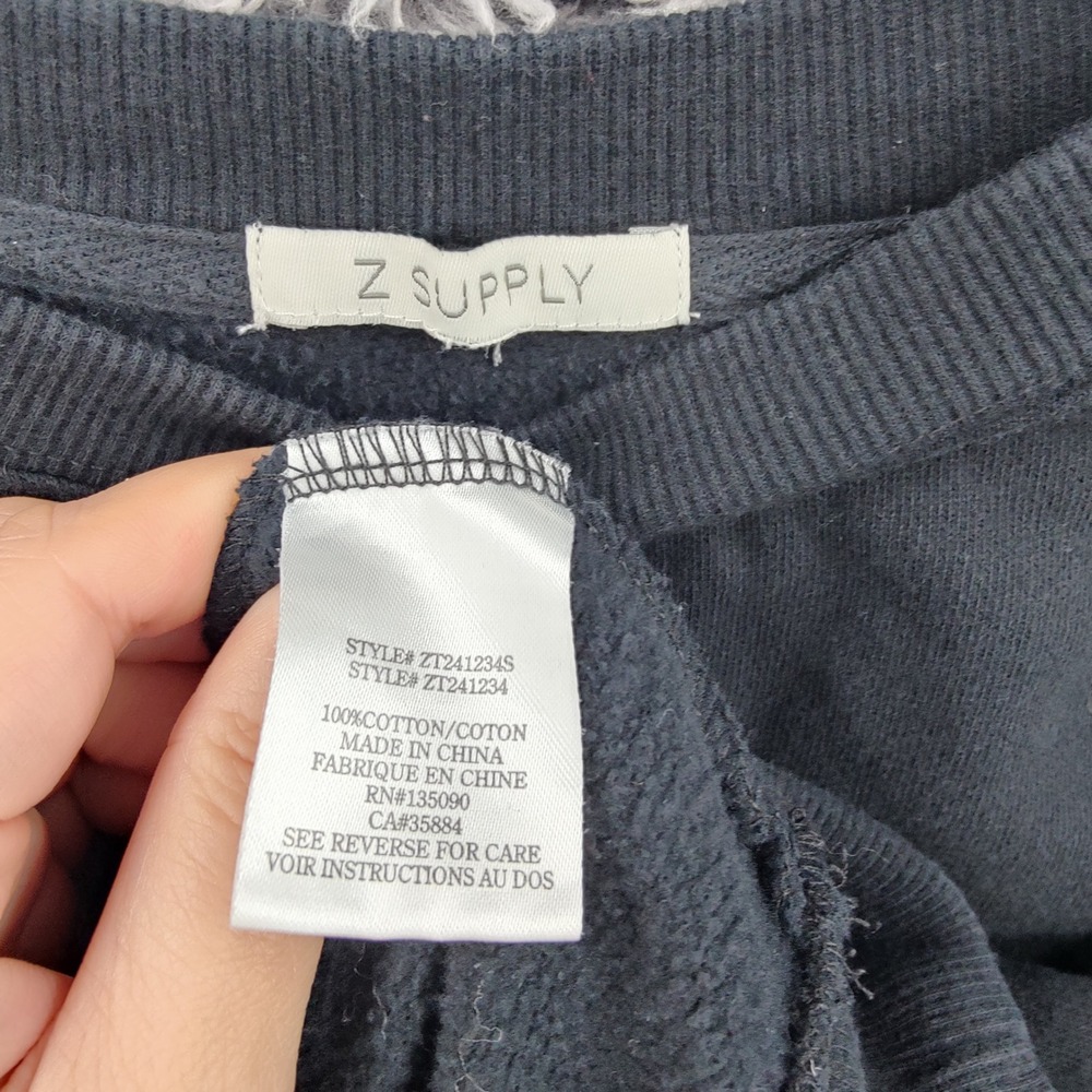Z Supply Womens Parisian Chic Je T'aime Sweatshirt M Black Cotton Graphic Crop - Picture 5 of 16